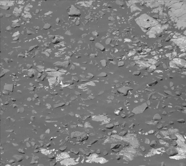Sol 2231: Mast Camera (Mastcam)