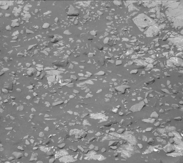 Sol 2231: Mast Camera (Mastcam)
