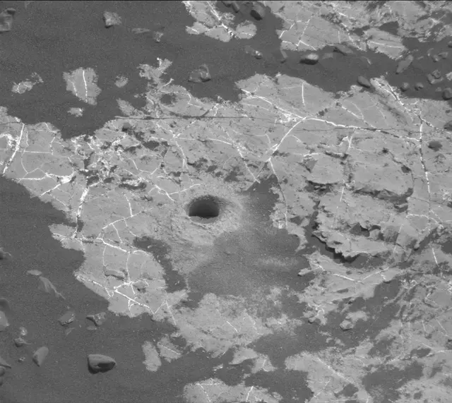 Sol 2233: Mast Camera (Mastcam)