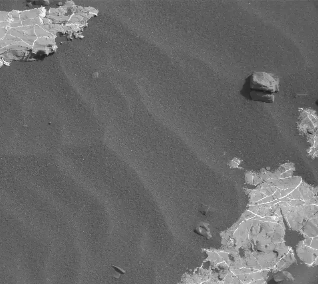 Sol 2233: Mast Camera (Mastcam)