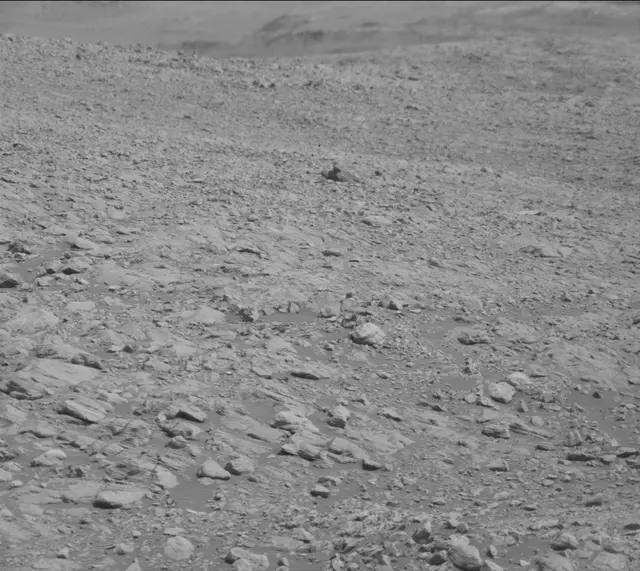 Sol 2243: Mast Camera (Mastcam)