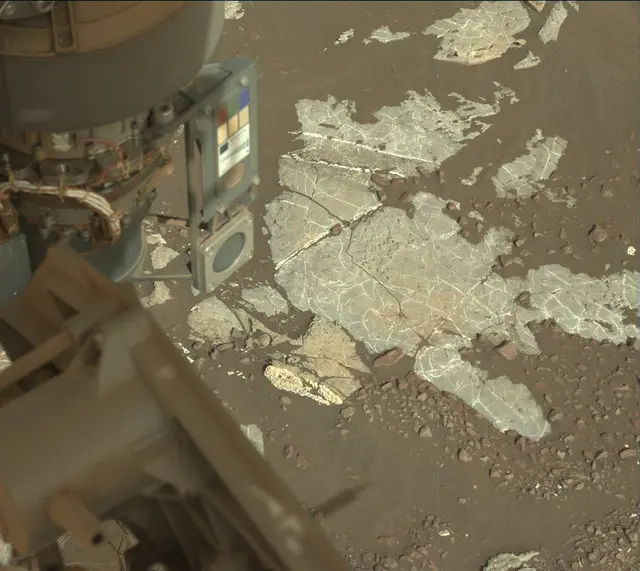 Sol 2245: Mast Camera (Mastcam)