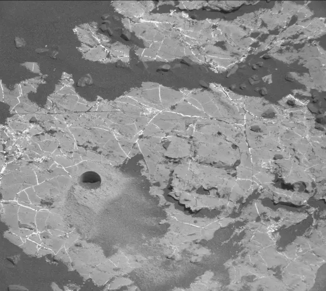 Sol 2245: Mast Camera (Mastcam)