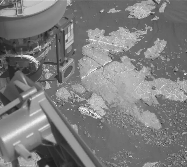 Sol 2246: Mast Camera (Mastcam)