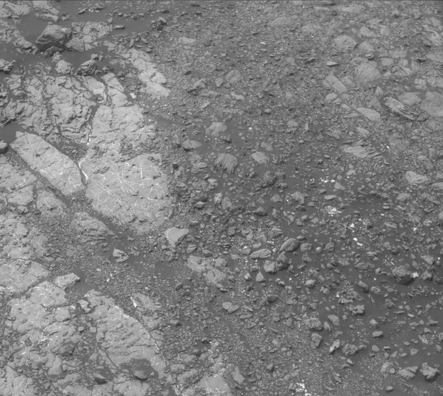 Sol 2247: Mast Camera (Mastcam)