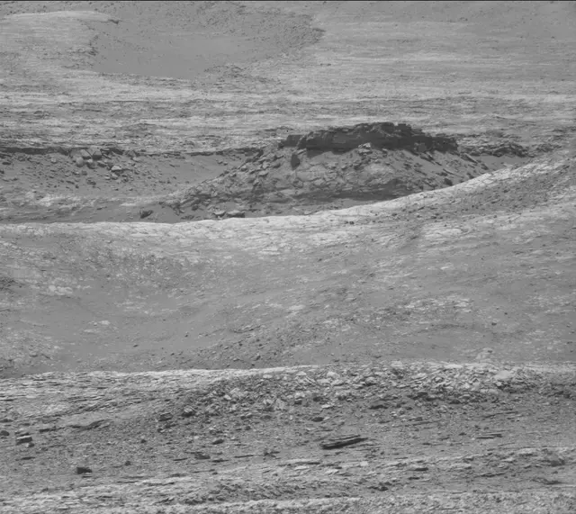 Sol 2247: Mast Camera (Mastcam)