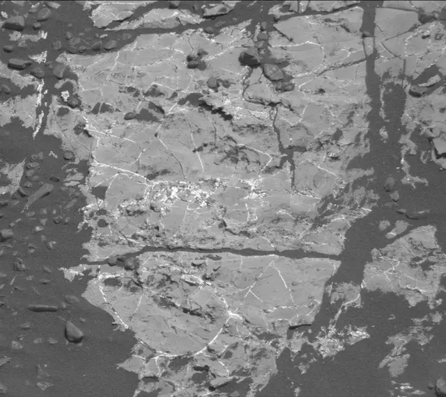 Sol 2247: Mast Camera (Mastcam)