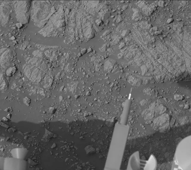 Sol 2250: Mast Camera (Mastcam)