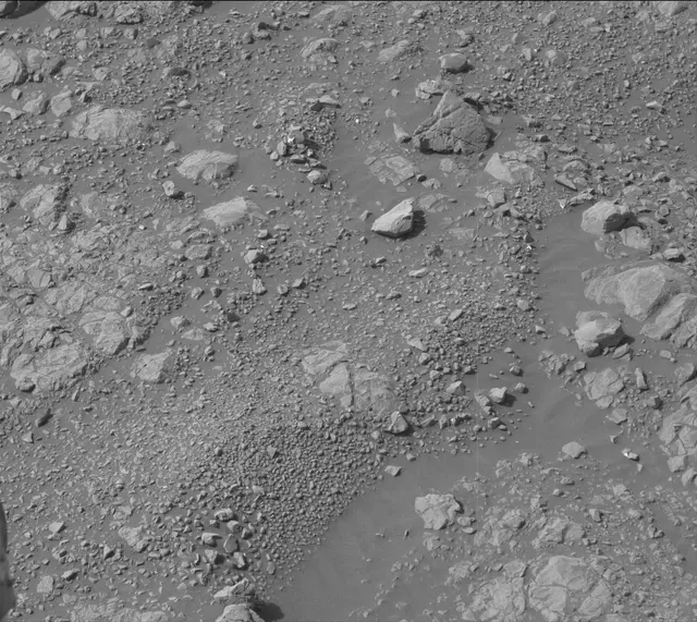 Sol 2250: Mast Camera (Mastcam)