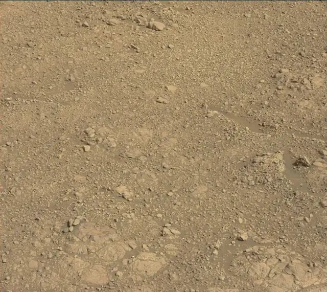 Sol 2250: Mast Camera (Mastcam)