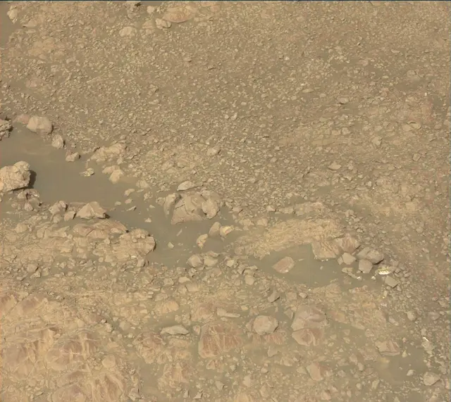 Sol 2250: Mast Camera (Mastcam)