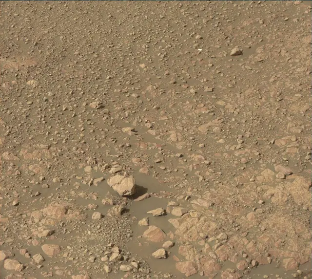 Sol 2250: Mast Camera (Mastcam)