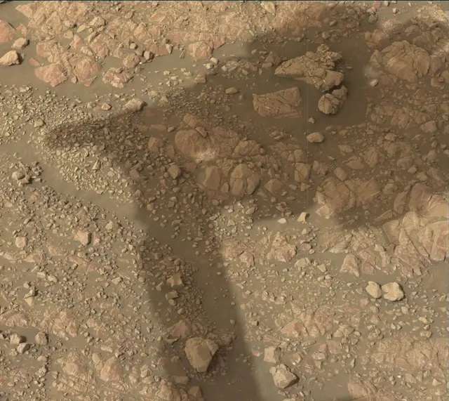 Sol 2250: Mast Camera (Mastcam)