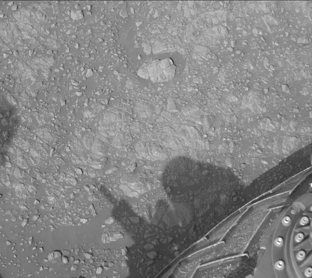 Sol 2250: Mast Camera (Mastcam)
