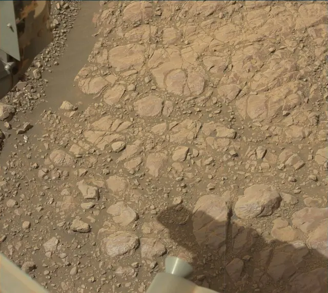 Sol 2252: Mast Camera (Mastcam)