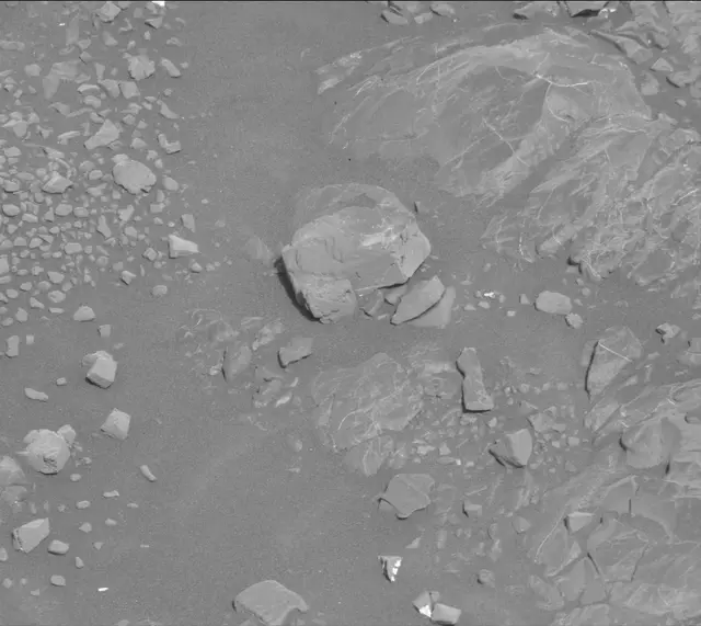 Sol 2252: Mast Camera (Mastcam)