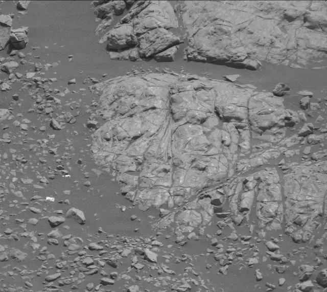 Sol 2252: Mast Camera (Mastcam)
