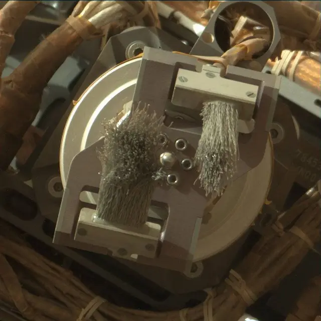 Sol 2254: Mast Camera (Mastcam)