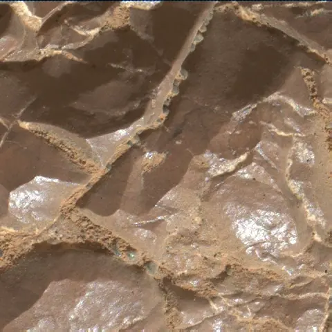 Sol 2258: Mars Hand Lens Imager (MAHLI)