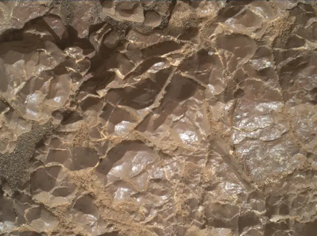 Sol 2258: Mars Hand Lens Imager (MAHLI)