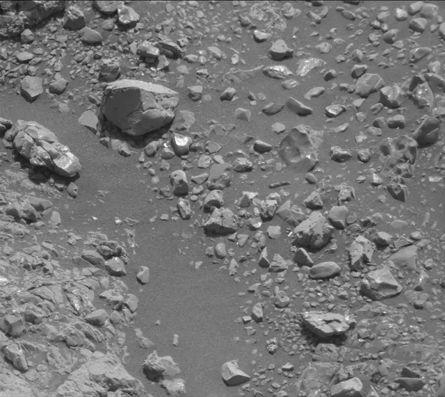 Sol 2259: Mast Camera (Mastcam)