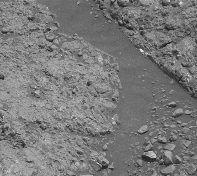 Sol 2259: Mast Camera (Mastcam)
