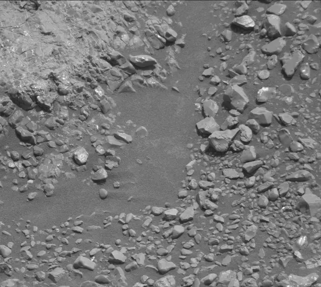 Sol 2259: Mast Camera (Mastcam)