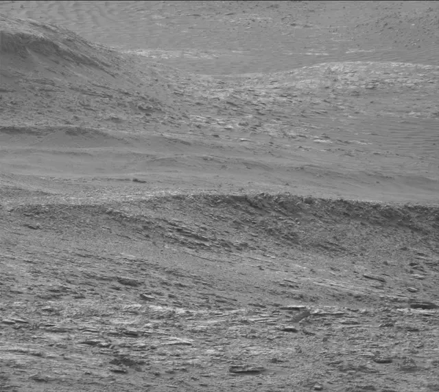 Sol 2287: Mast Camera (Mastcam)