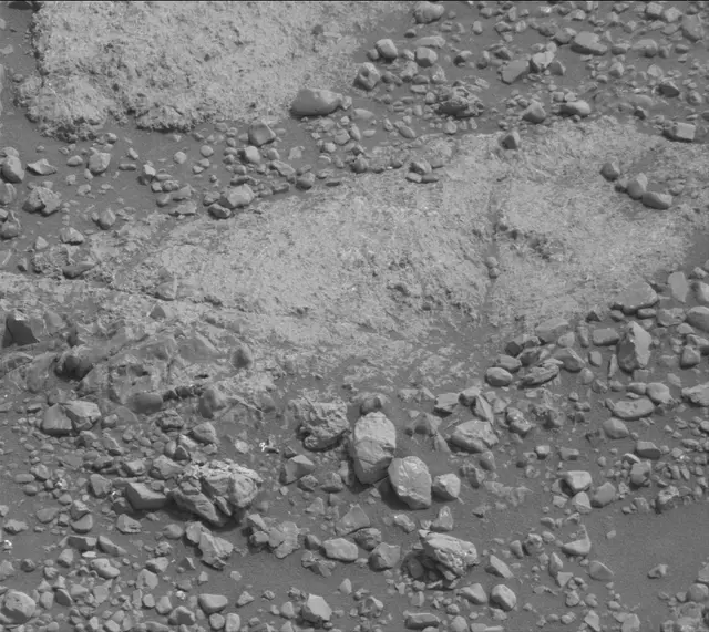 Sol 2287: Mast Camera (Mastcam)