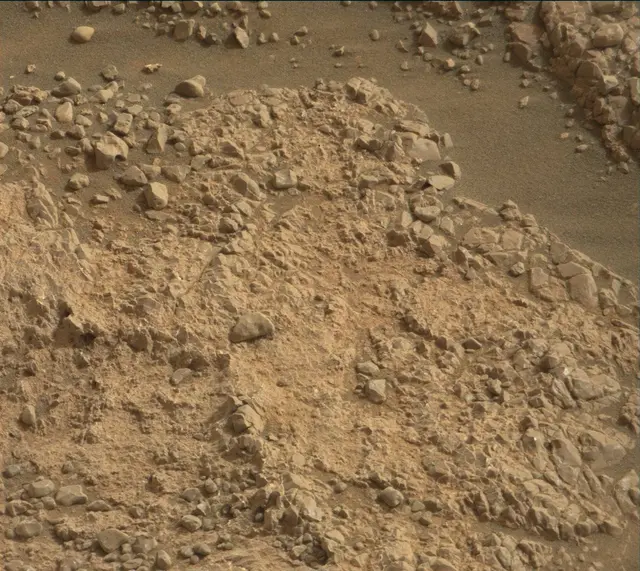 Sol 2287: Mast Camera (Mastcam)