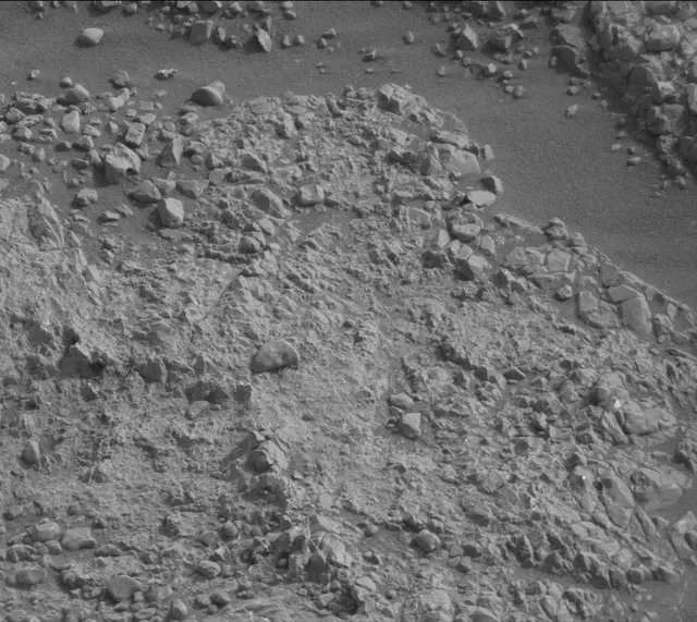 Sol 2287: Mast Camera (Mastcam)