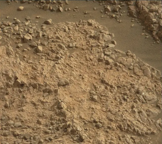 Sol 2287: Mast Camera (Mastcam)