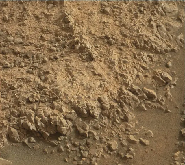 Sol 2287: Mast Camera (Mastcam)