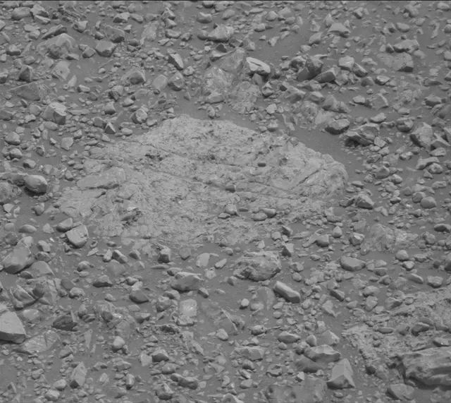 Sol 2290: Mast Camera (Mastcam)