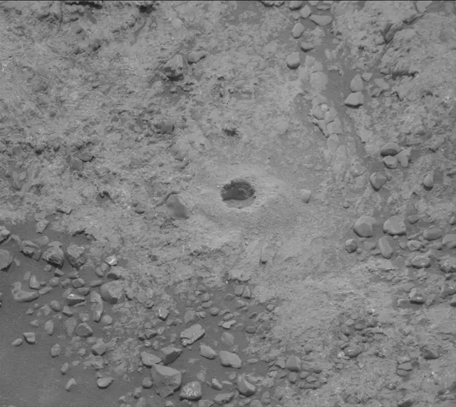 Sol 2292: Mast Camera (Mastcam)