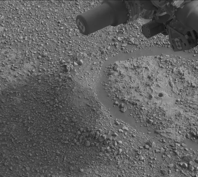 Sol 2293: Mast Camera (Mastcam)