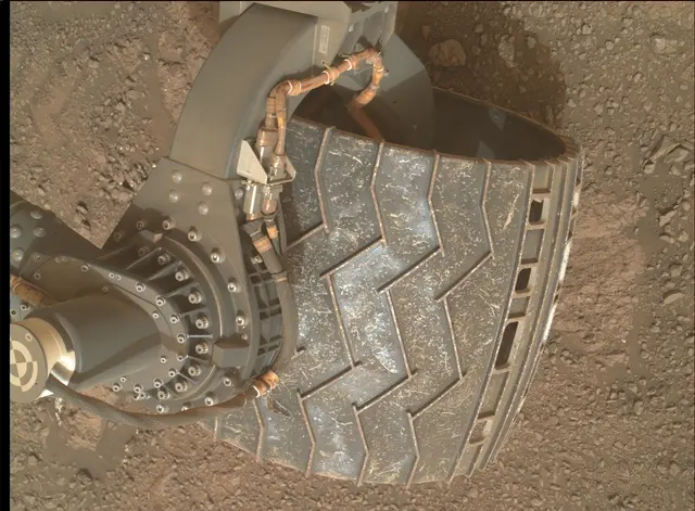 Sol 2296: Mars Hand Lens Imager (MAHLI)