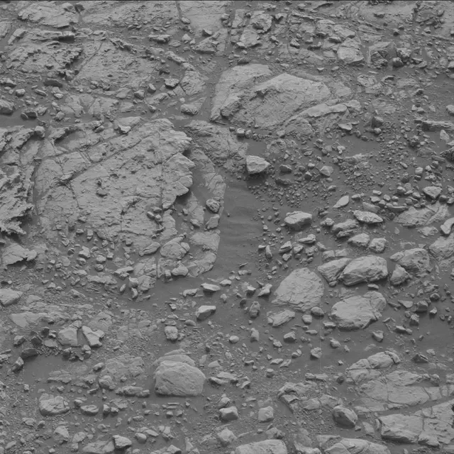 Sol 2299: Mast Camera (Mastcam)