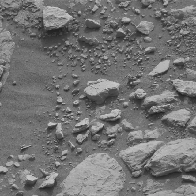 Sol 2299: Mast Camera (Mastcam)