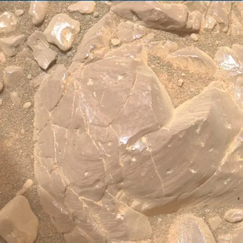 Sol 2299: Mars Hand Lens Imager (MAHLI)