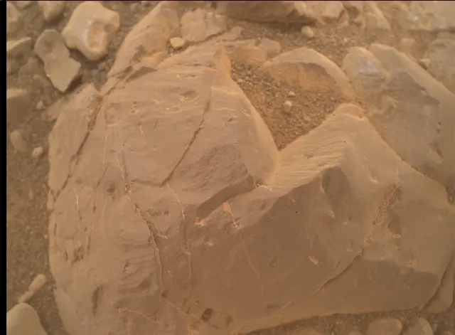 Sol 2299: Mars Hand Lens Imager (MAHLI)