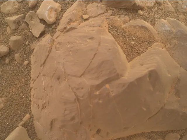 Sol 2299: Mars Hand Lens Imager (MAHLI)