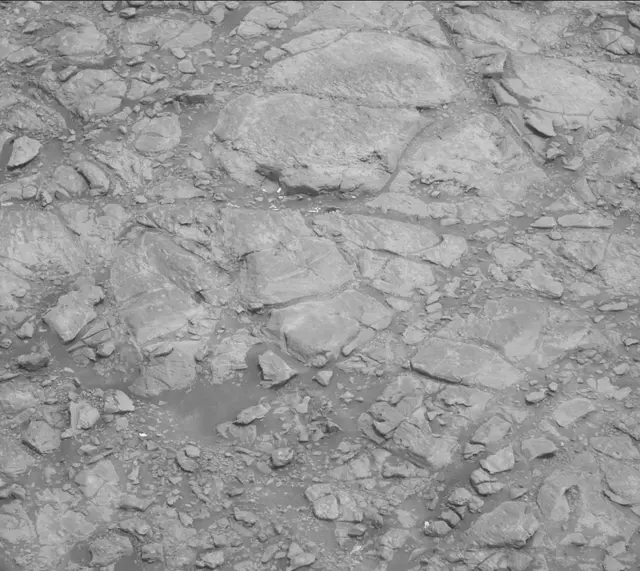 Sol 2300: Mast Camera (Mastcam)