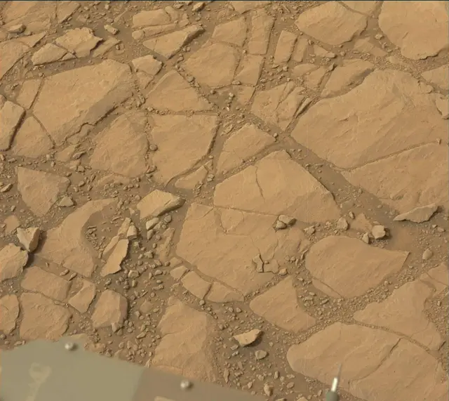 Sol 2300: Mast Camera (Mastcam)