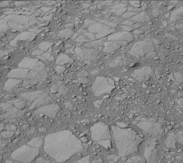 Sol 2300: Mast Camera (Mastcam)