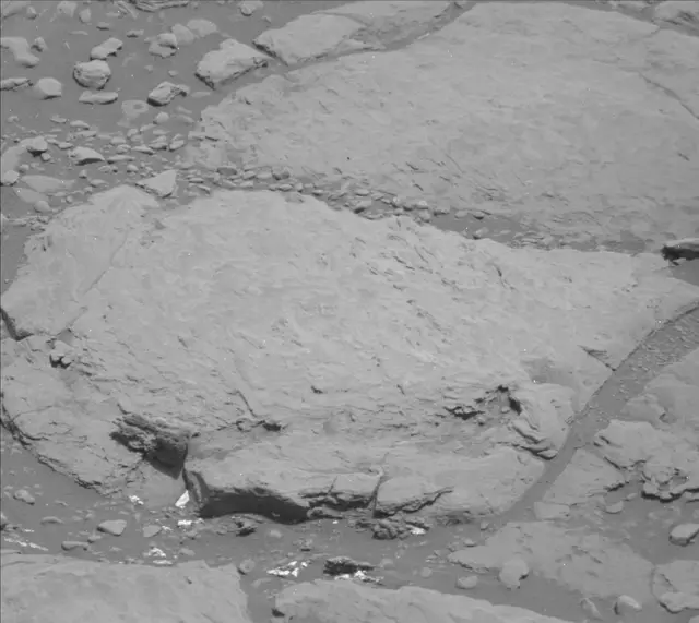 Sol 2300: Mast Camera (Mastcam)
