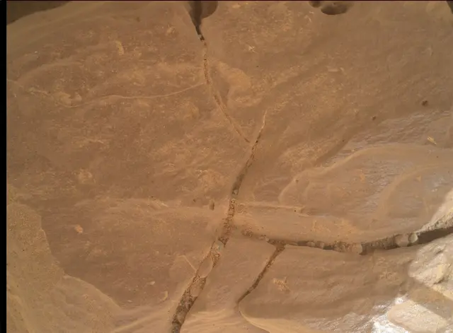 Sol 2300: Mars Hand Lens Imager (MAHLI)