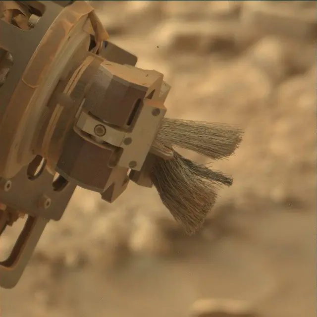 Sol 2301: Mast Camera (Mastcam)