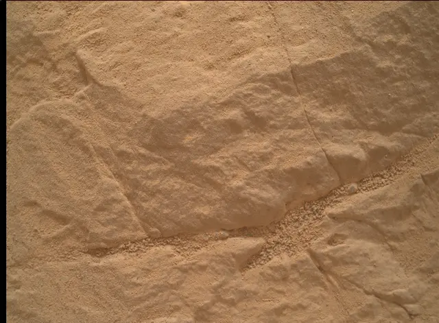 Sol 2301: Mars Hand Lens Imager (MAHLI)
