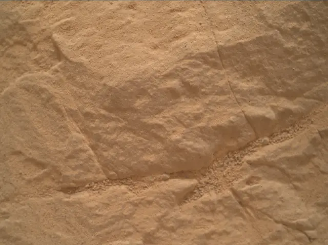 Sol 2301: Mars Hand Lens Imager (MAHLI)